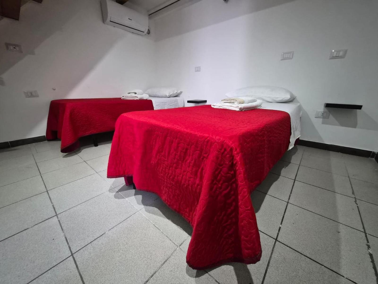 Cattedrale Central Rooms — Foto 1
